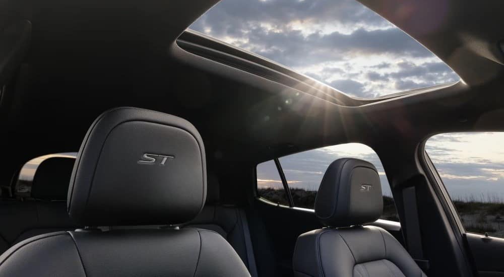 The open sunroof is shown in a 2024 Buick Envista ST.